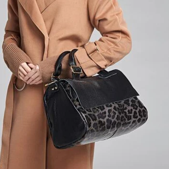 Модни големи чанти-тоут от изкуствена кожа с леопардовым модел, мека чанта, дамски чанти за уикенда, с дълга каишка голям капацитет