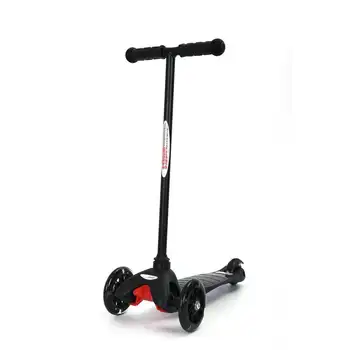 Скутер с мигаща с антиоксидантна полиуретанова боя на колелото - черен