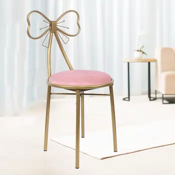 Тоалетка или оттоманка, розово бархатное стол за спални, розово лесно луксозно легло в стил 